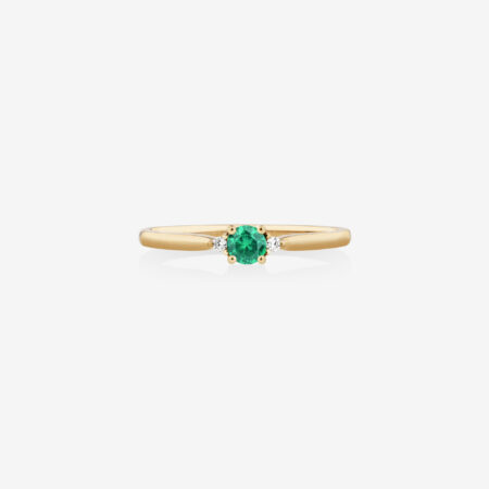 Classic Emerald Ring